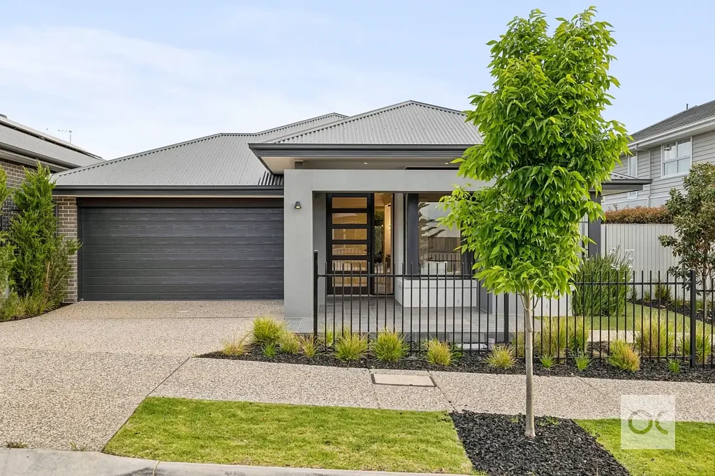 17 Espial Street, Seaford Heights, SA 5169