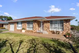 28 Laurina Avenue, Helensburgh