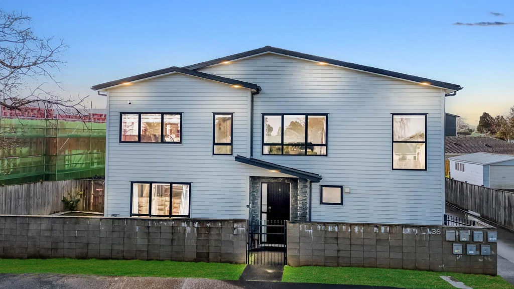 Manurewa 3房  Modern Terrace! Unbeatable Deck & Yard