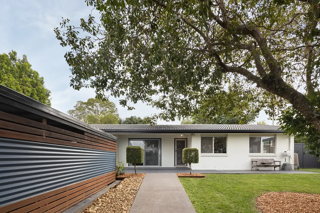 Bracken Ridge 4غرفة نوم Modern Family Living with Exceptional Outdoor Space on a Generous Block