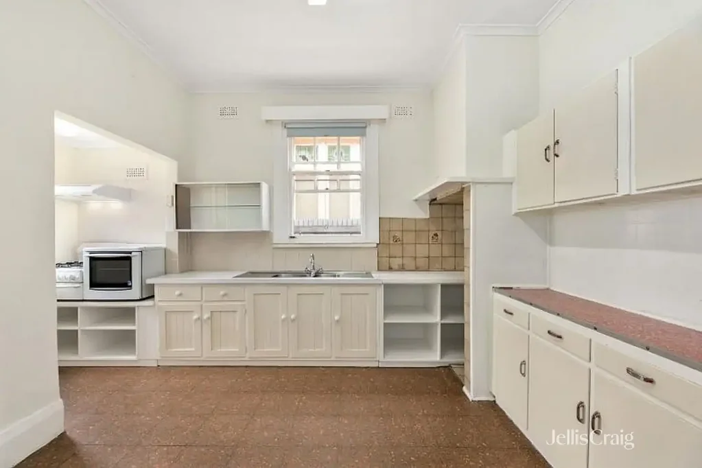 Blue Chip Carlton North Location