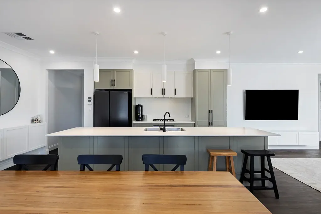 294B Sportsmans Drive, West Lakes, SA 5021