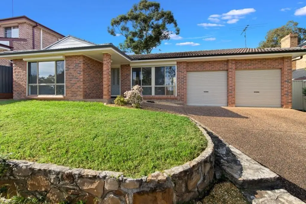 Spacious single level 4 bedroom home in Cherrybrook Technology Catchment
