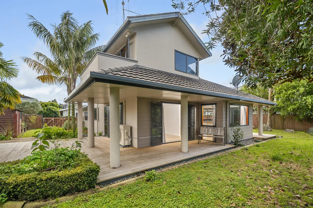 Matua 3 Bedroom A Rare Find In Sought-After Matua