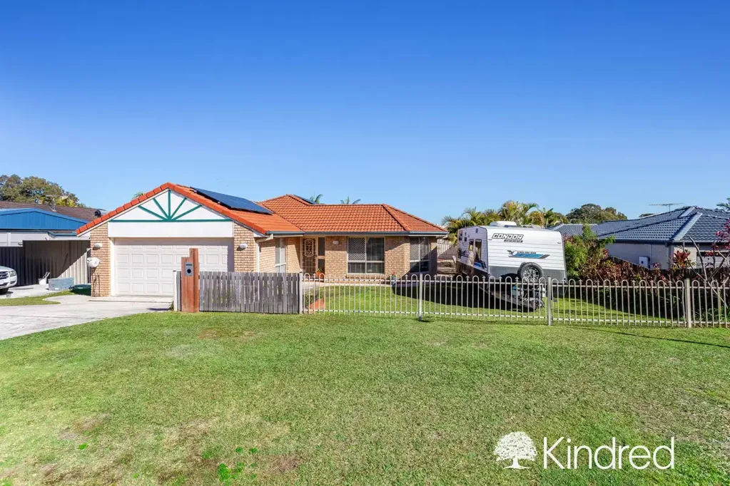 Rothwell 4房 最佳家庭生活——宽敞空间、时尚设计与全家喜爱的泳池 Family Living at Its Best - Space, Style & a Pool Everyone Will Love
