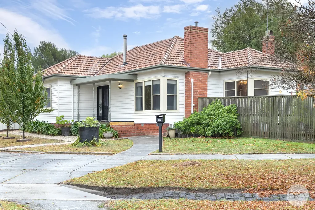 Redan 3房  Warmth, Character And Room To Make It Yours