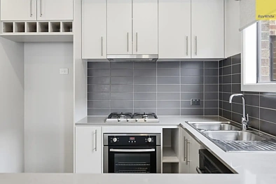 21 Swanton Avenue, Maddingley, VIC 3340, 3 Bedrooms, 2 Bathrooms, House