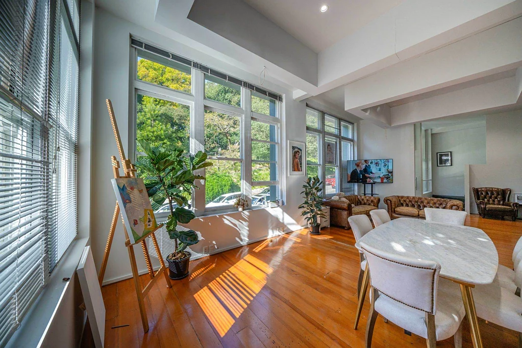 Auckland Central  125M² WHOLE-FLOOR OFFICE