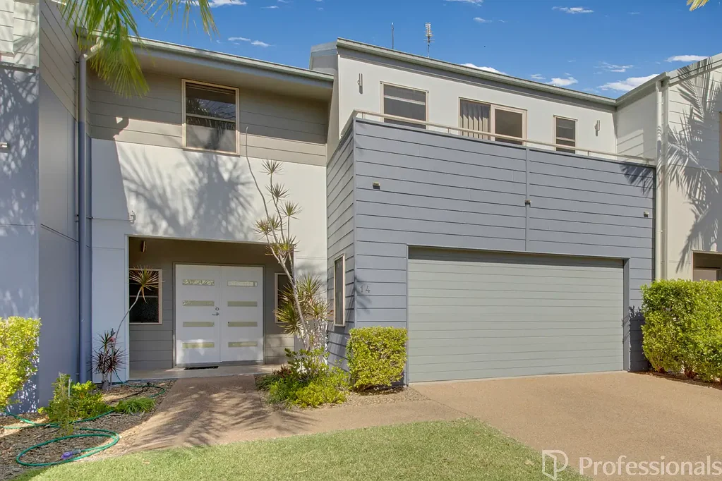 Telina 3 Bedroom Spacious, Modern Townhouse in a Secure Resort Style Community