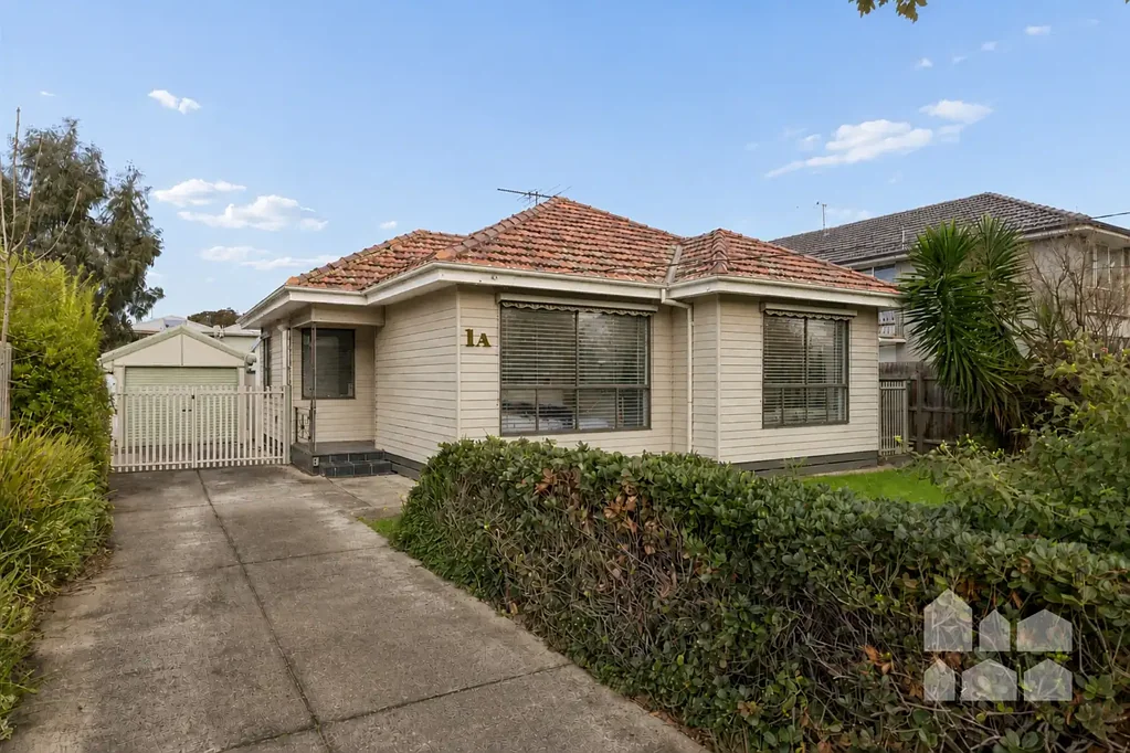 West Footscray 3chambre Move-in-ready comfort + pre-approved plans/permits