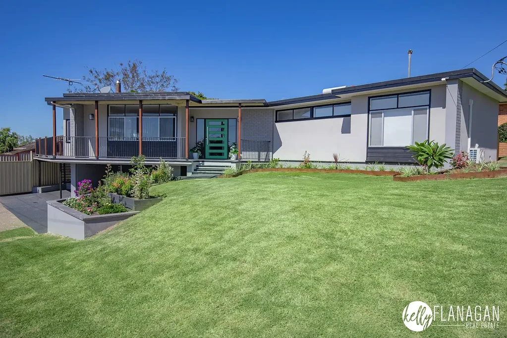 East Kempsey 4Zimmer Serenity With Fresh New Style And Sixties Sizzle