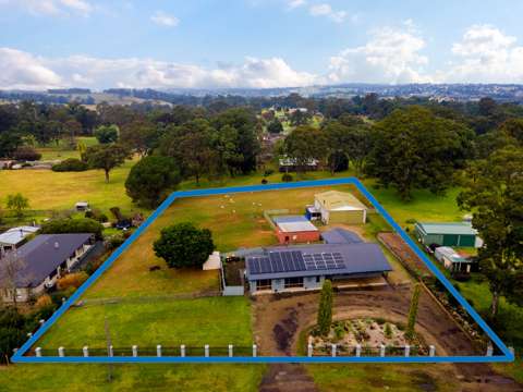 Tarraganda 4 Bedroom LOCATION AND LIFESTYLE