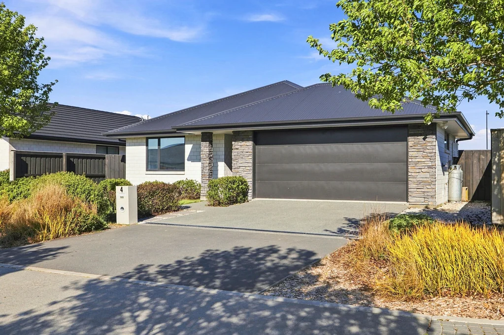 Rolleston 3બેડરૂમ Why Wait to Build? Your Home Is Ready!