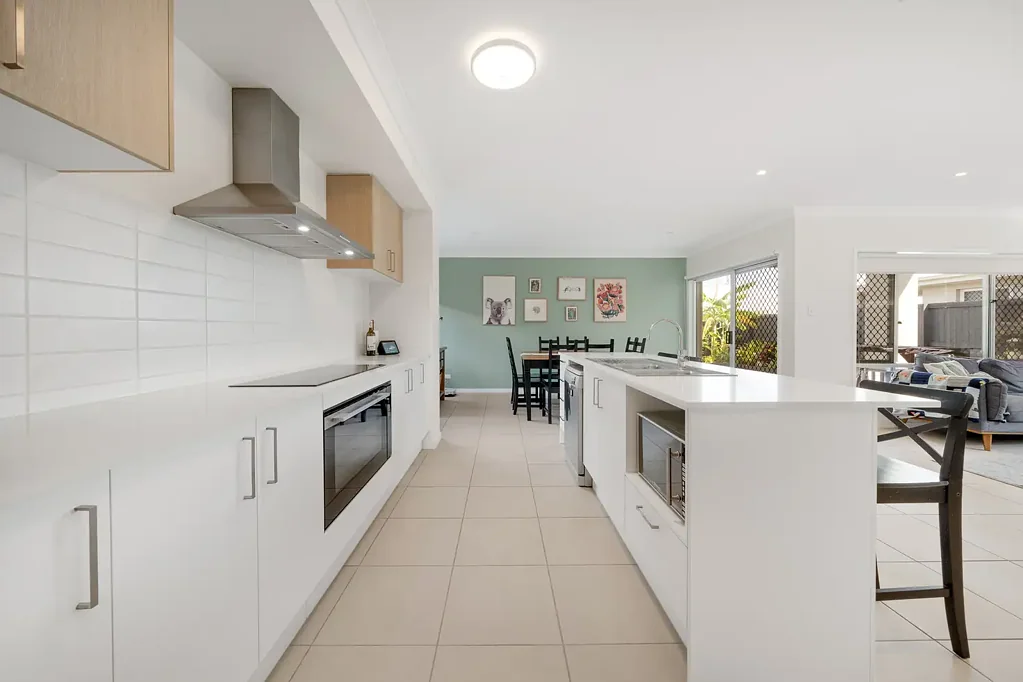 16 Burrum Crescent, Nirimba, QLD 4551