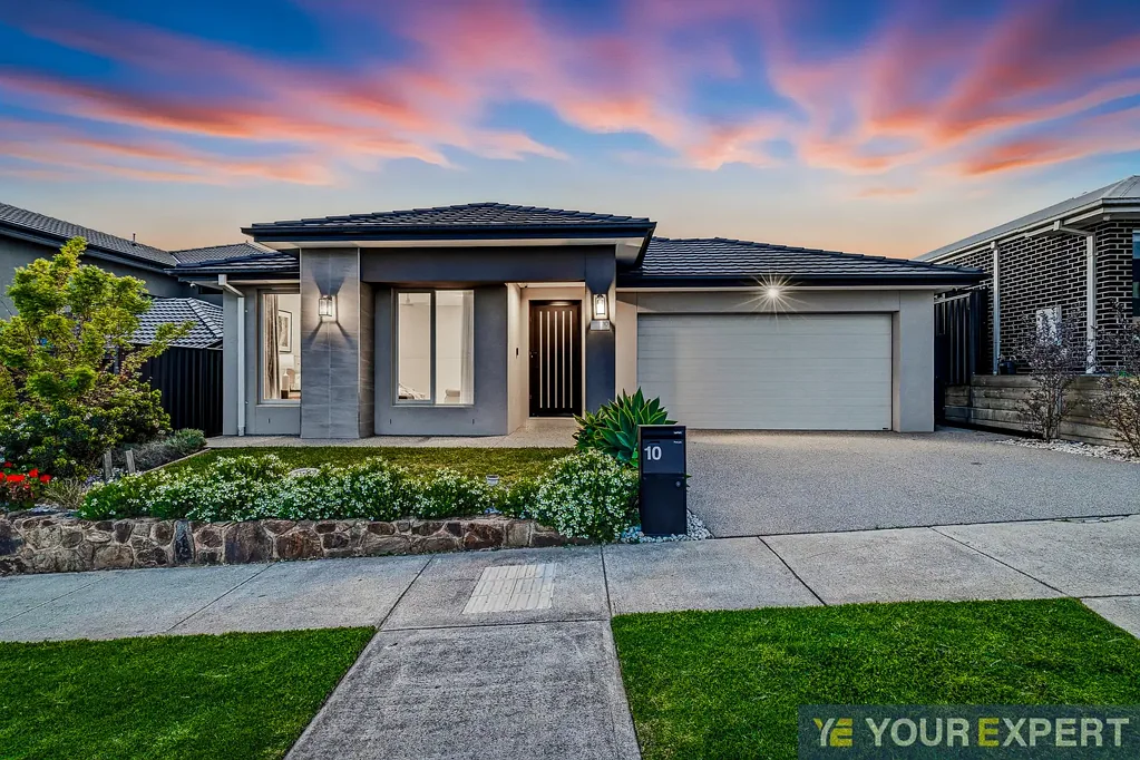 10 Charleston Chase, Berwick, VIC 3806
