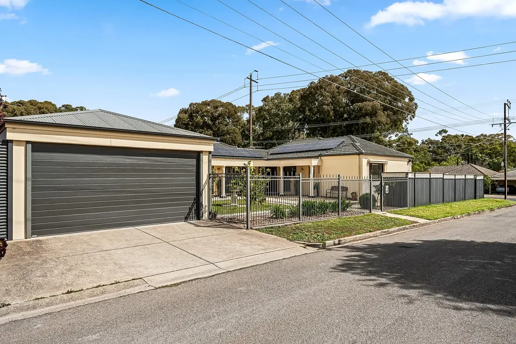 9 Atkinson Avenue, Rostrevor, SA 5073