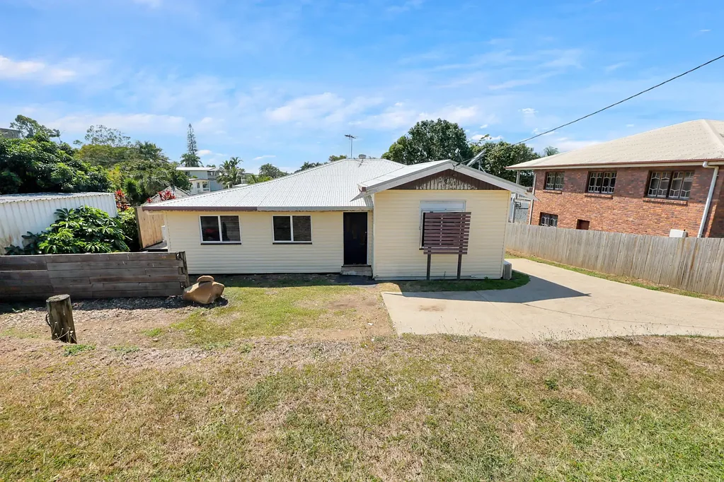 16 Norris Road, North Mackay, QLD 4740