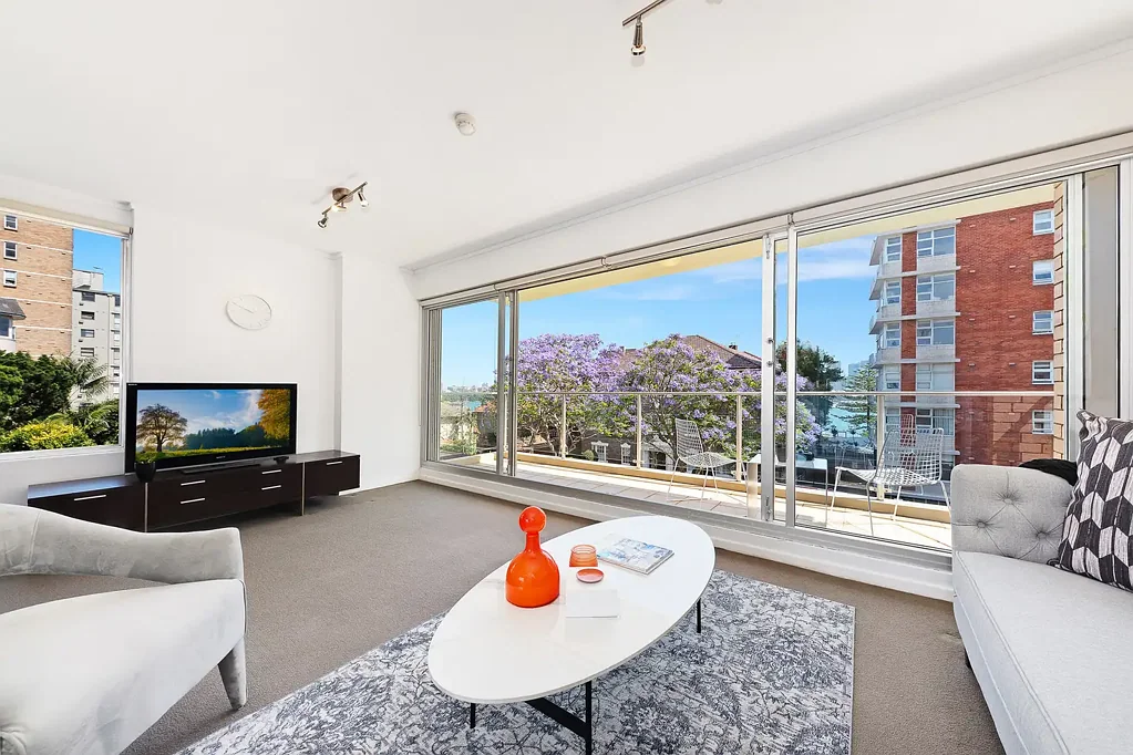 **First Open for Inspection, 11.00-11.30am, Wednesday,  13/05/26**
Modern Apartment in Harbourside Location