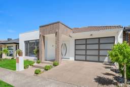 30 Peninsula Crescent, Craigieburn