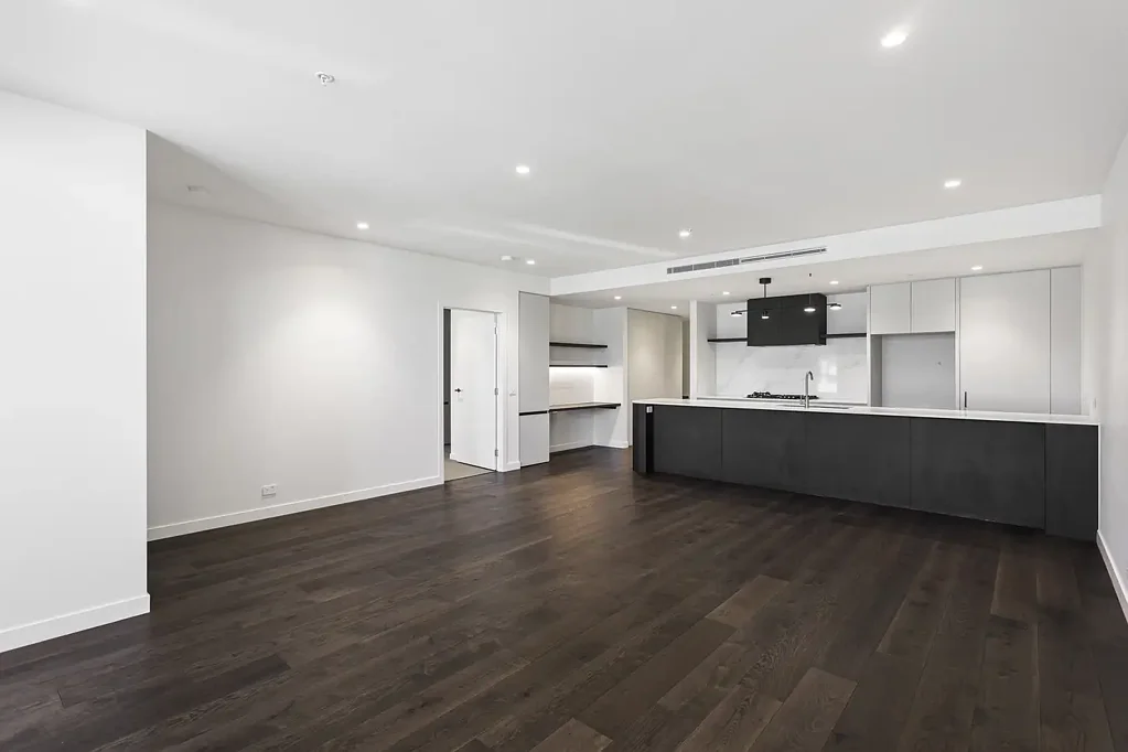 An Oversized Entertainers Dream in a Prime Location
