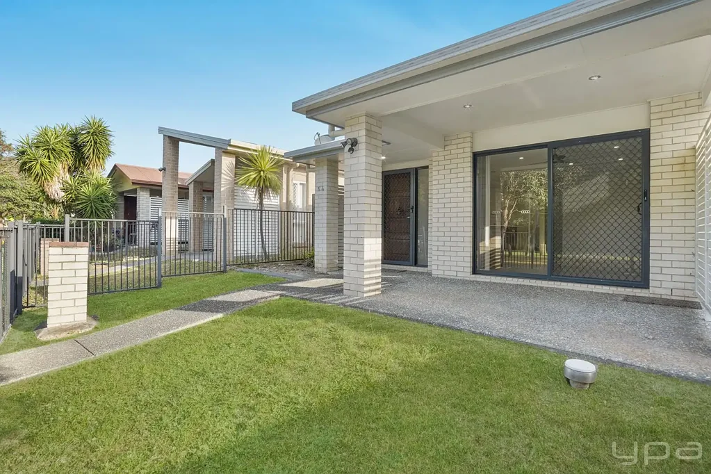Pimpama 3Kwarto First Time Offered | Single Level Living Opposite Carnarvon Park
