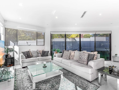 976A Henry Lawson Drive, Padstow Heights, South Western Suburbs, 4 phòng ngủ, 2 phòng tắm, Apartment