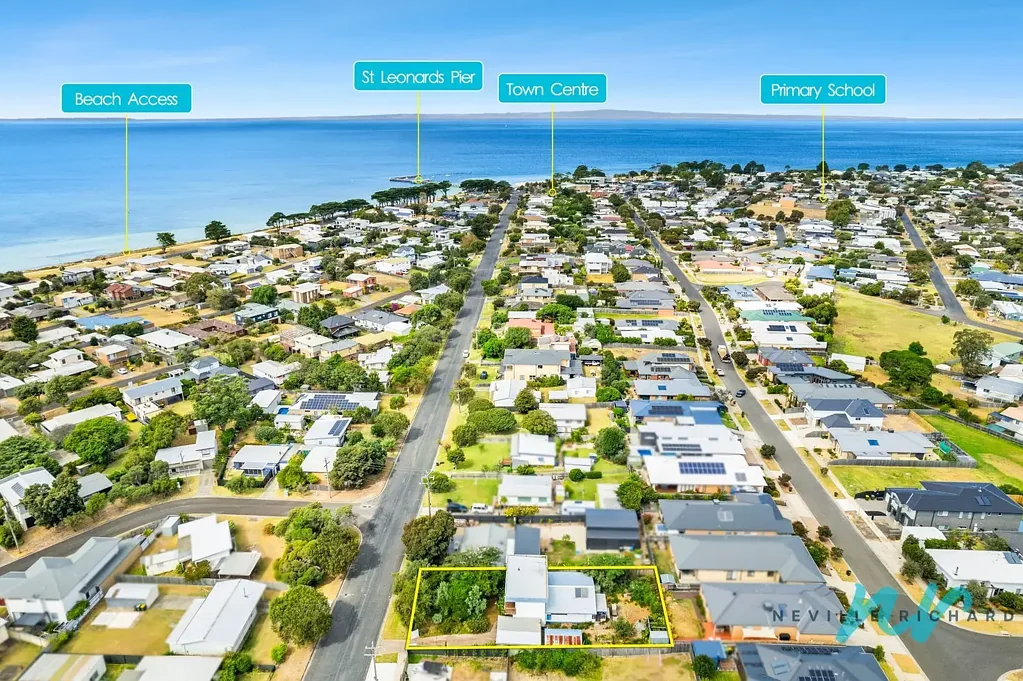 St Leonards 3Kwarto Coastal Beach House - 752sqm Block - 400m to the Beach