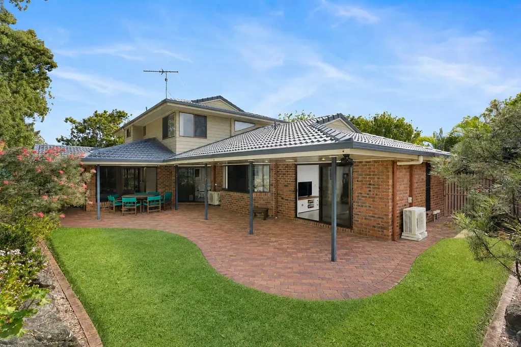 Aspley 4Kwarto Absolute Lifestyle Perfection – Immaculate Family Home in a Tightly Held Prestige Setting