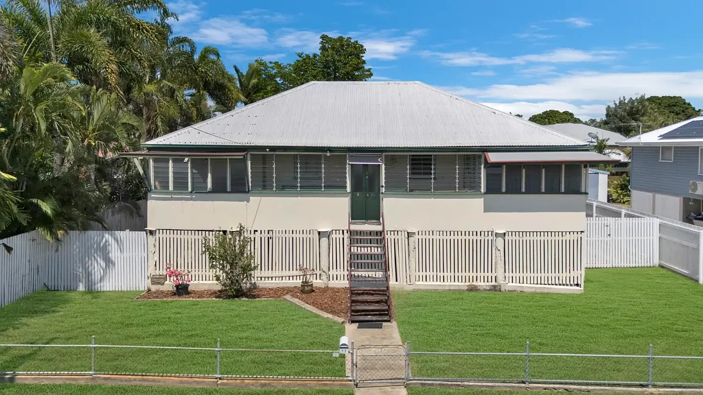 11 Somer Street, Hyde Park, QLD 4812