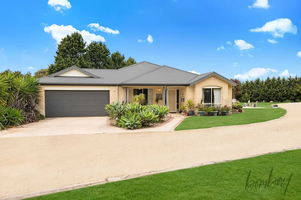 Wallan 4房  A Rare Lifestyle Opportunity on Approximately 4,676m²