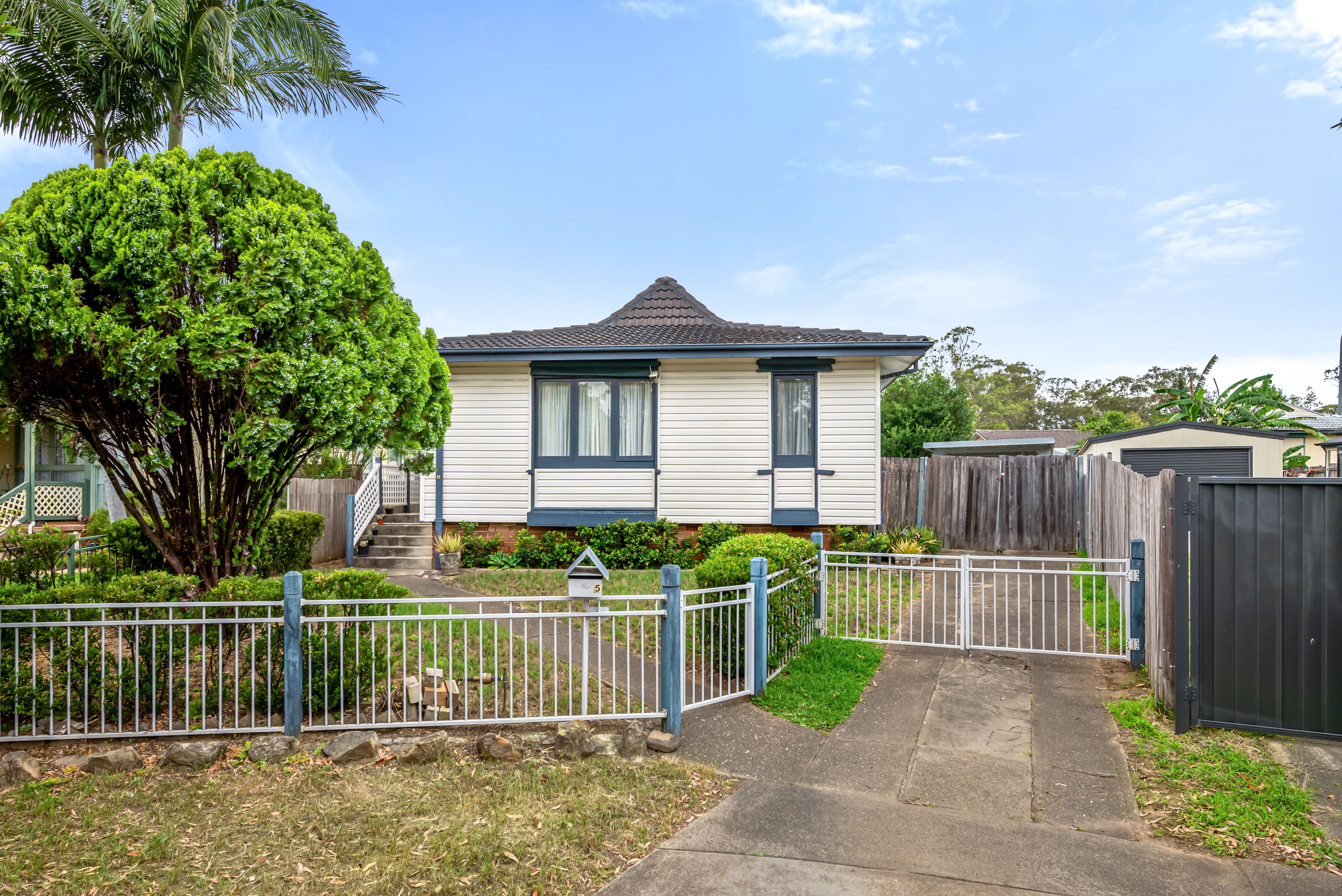 5 MULGA PL, MACQUARIE FIELDS NSW 2564, 0 Schlafzimmer, 0 Badezimmer, House