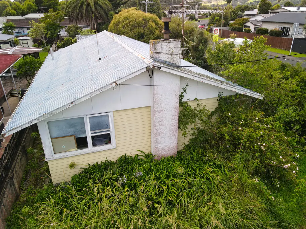 1 Parakai Avenue, Parakai, Rodney, Auckland