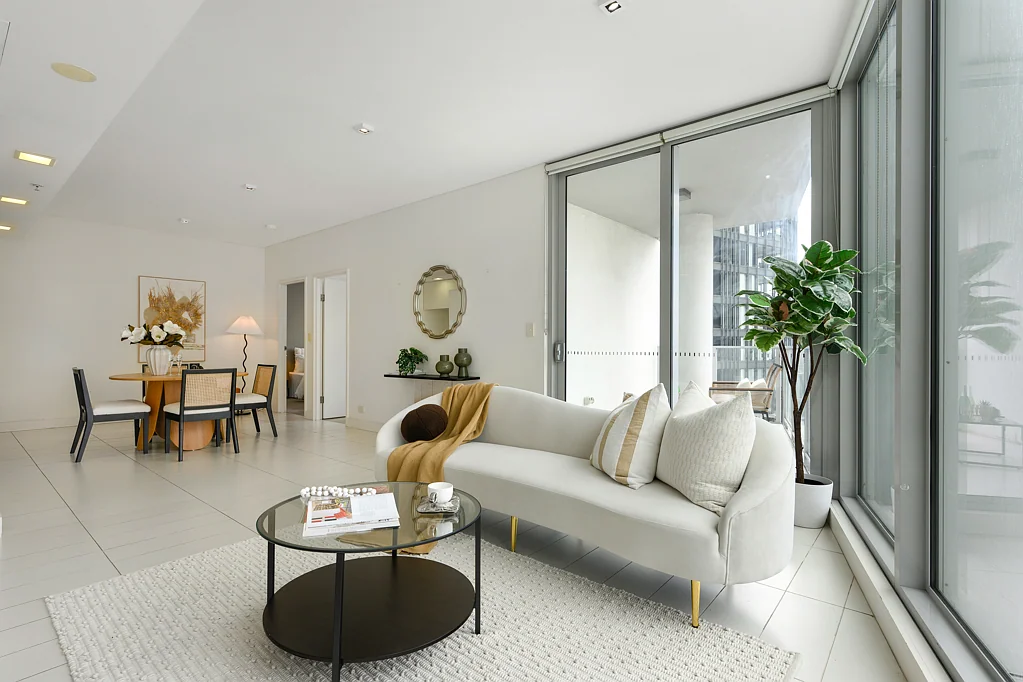 Surry Hills Elevated Urban Sanctuary with Open, Stunning Views