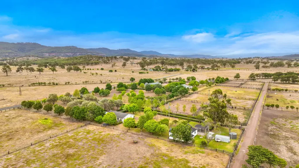 Brand New Horse Fencing - "Dalama" Boutique Horse Stud, Scone