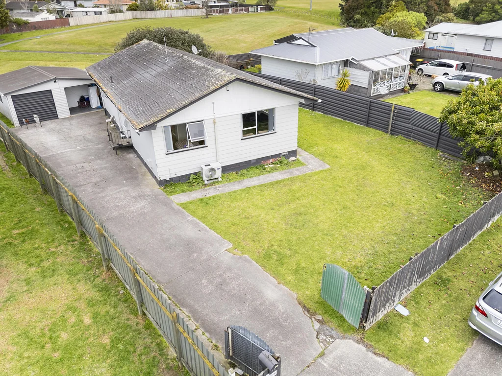 Clover Park 3 Bedroom INVESTORS SELLING! PERFECT HOME & LAND
