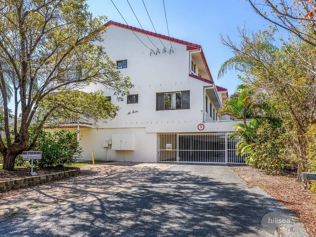 Labrador 2房  AFFORDABLE GOLD COAST LIVING NEAR THE BROADWATER