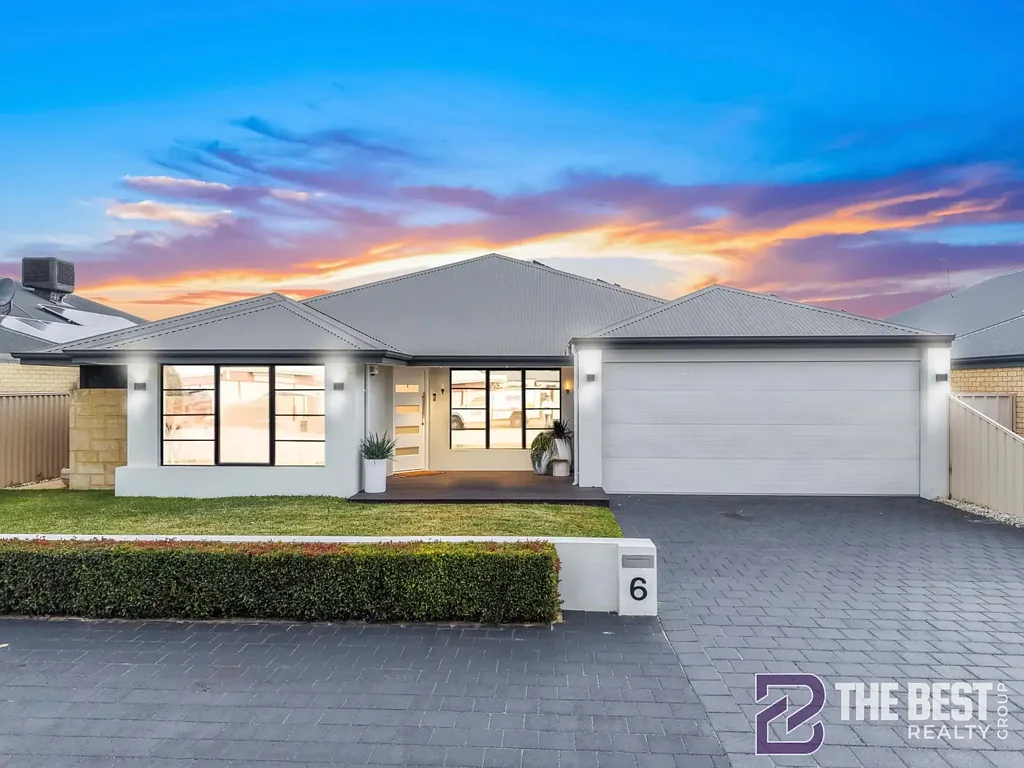 Wattle Grove 3房  EXCEPTIONAL FAMILY ENTERTAINER WITH LUXURY UPGRADES INSIDE & OUT!