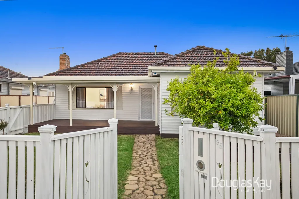 35 Arnold Street, Sunshine West, VIC 3020