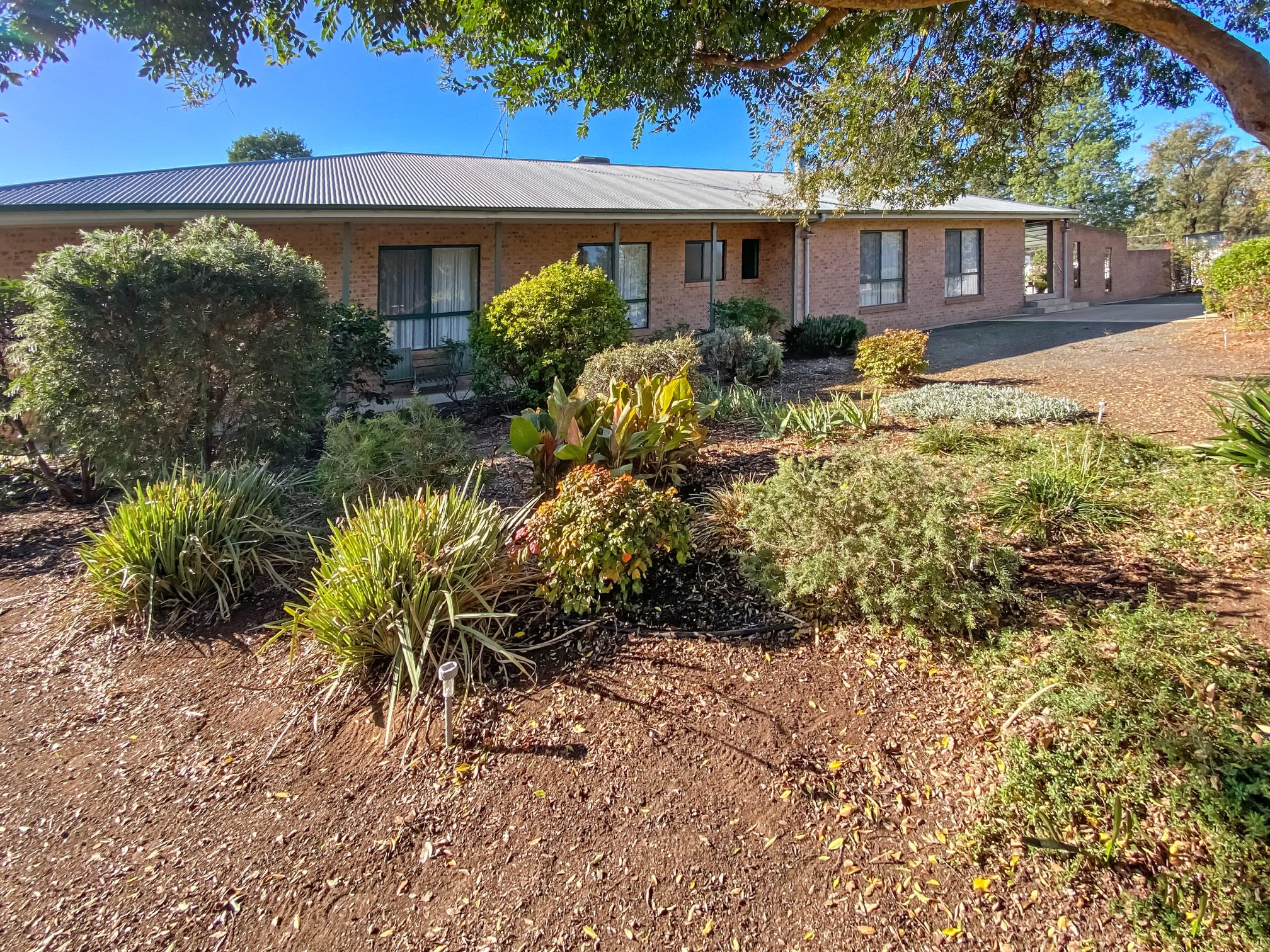 13 MCALISTER ST, DARLINGTON POINT NSW 2706, 0 Schlafzimmer, 0 Badezimmer, House