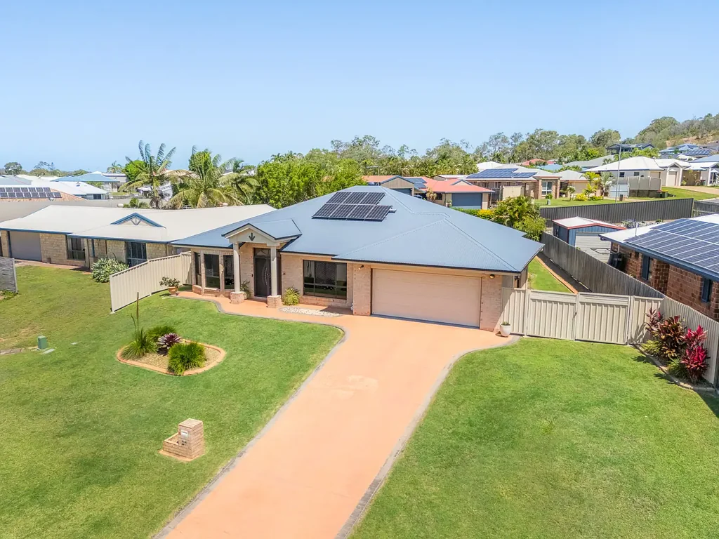 27 Whitbread Road, Clinton, QLD 4680