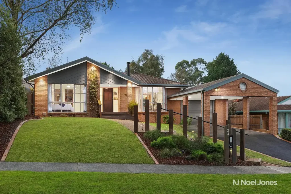 Lilydale 3ਬੈੱਡਰੂਮ Exceptional Family Living in the Lakes Estate