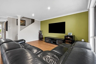 लिविंग रूम - 48/8 Peninsula Avenue, Cornubia, QLD 4130