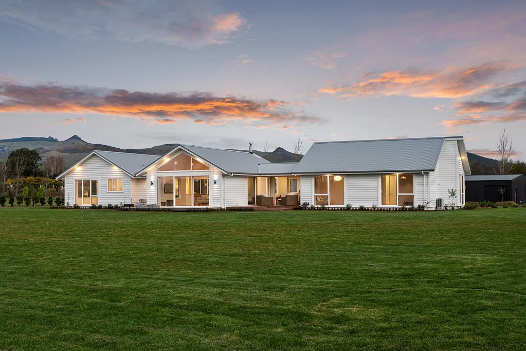 Tai Tapu Contemporary lifestyle, superb location