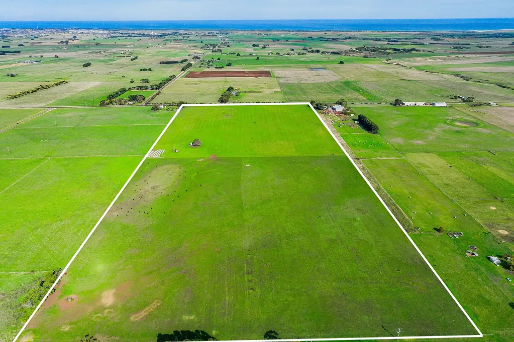 Yarpturk Convenient Acreage with Substantial Water-Title