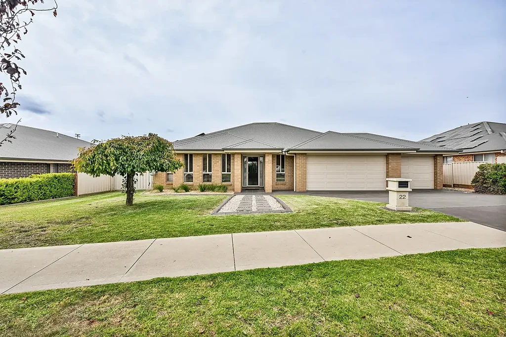 22 Emerald Street, Orange, NSW 2800