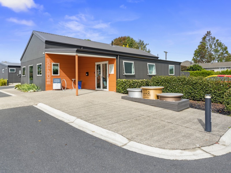 20 Peake Road, Cambridge, Waipa, 13 ਕਮਰੇ, 7 ਬਾਥਰੂਮ