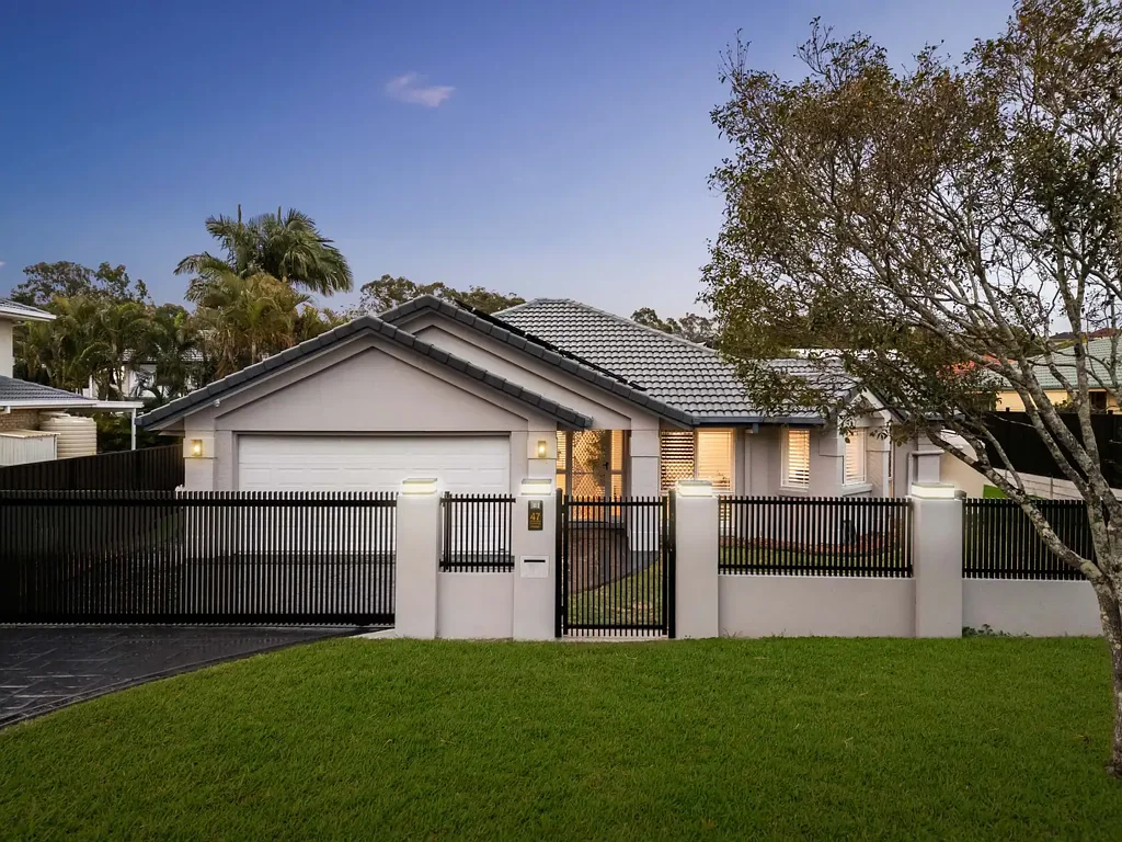 47 Cowell Street, Carindale, QLD 4152