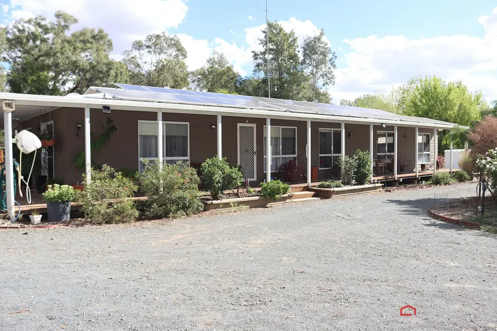 53 Burke Street, Mangoplah, NSW 2652