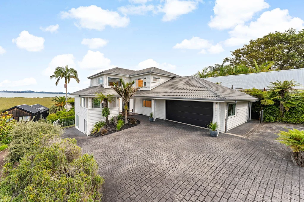 29 Oakpark Place, West Harbour, Waitakere City, Auckland