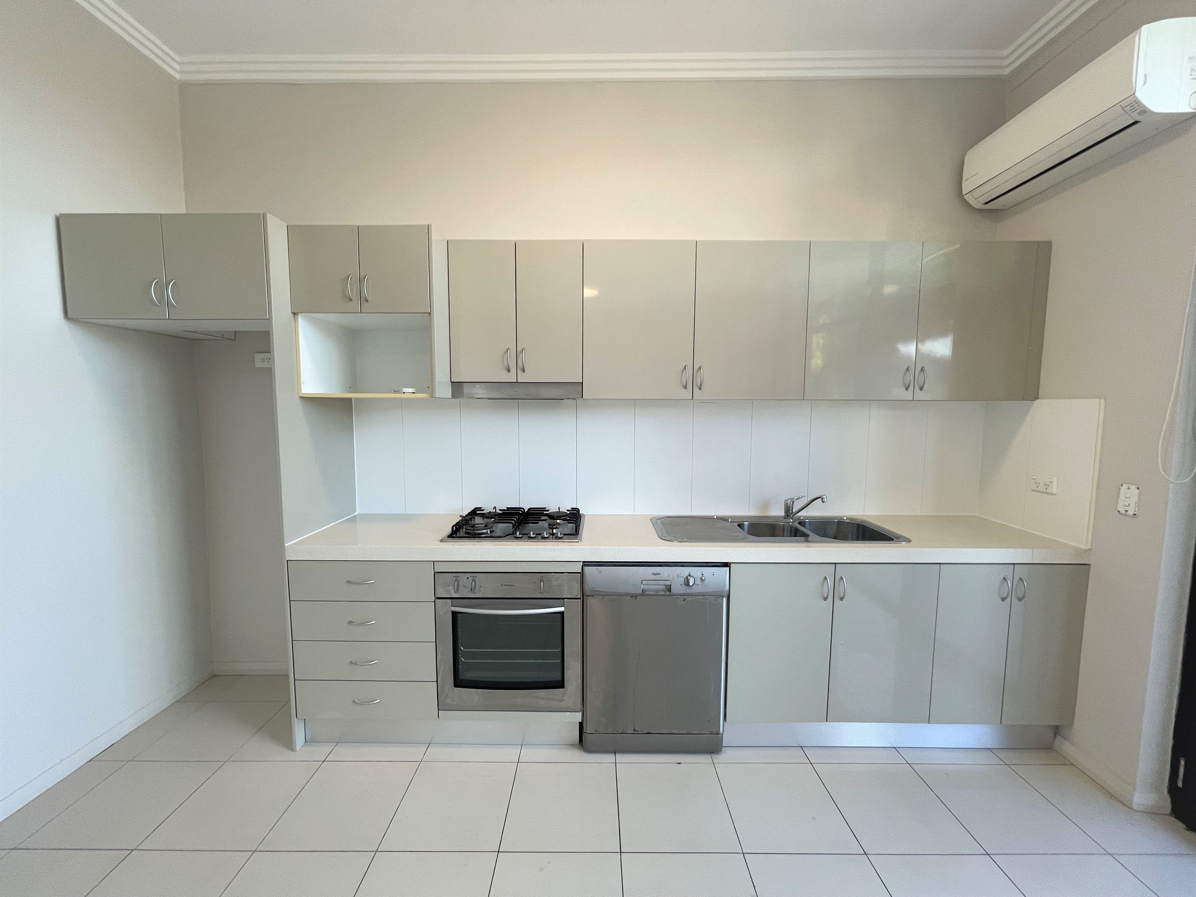 UNIT 1 324-326 WILLIAM ST, KINGSGROVE NSW 2208, 0房, 0浴, Unit